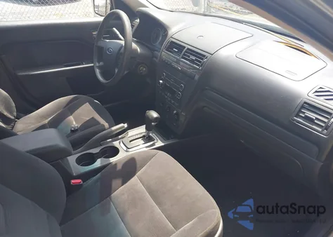 2009 Ford Fusion Se z USA, uszkodzony, nr VIN 3FAHP07Z49R110135